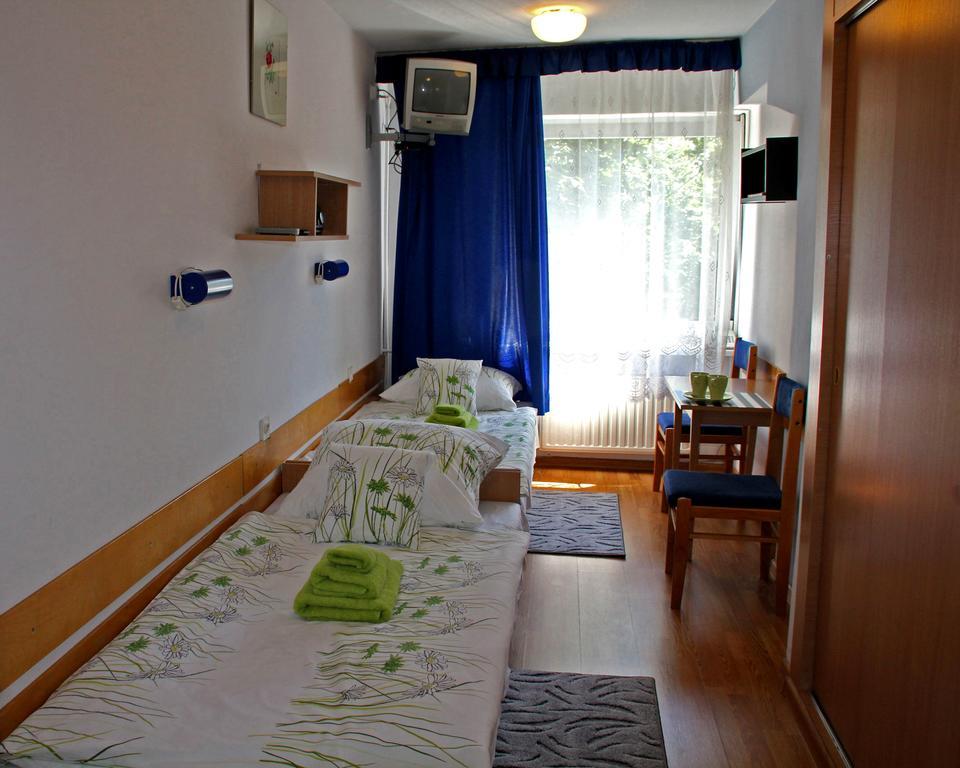 Hotel Mistia Cracóvia Quarto foto